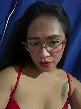 yourdevilsweettsx online show from 03/05/26, 12:23