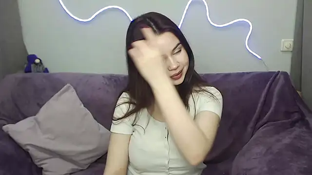 GloriyaDre online show from 11/13/25, 05:50