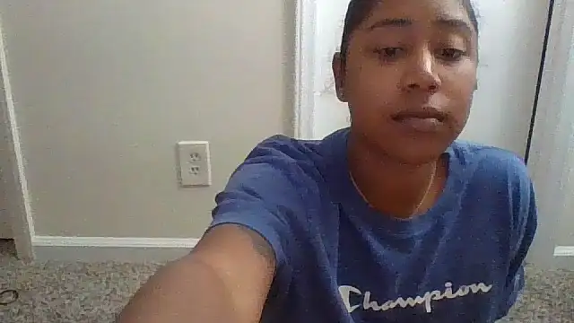 Snapshot of jottijade chatting on 10/31/25, 03:29 jottijade online show from 10/31/25, 03:29