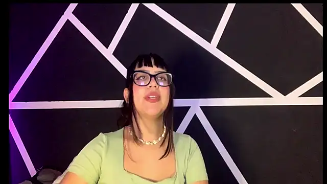 Melody dreams online show from 09/30/25, 05:01