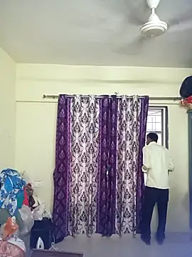 8133vaibhavh online show from 10/23/25, 12:26