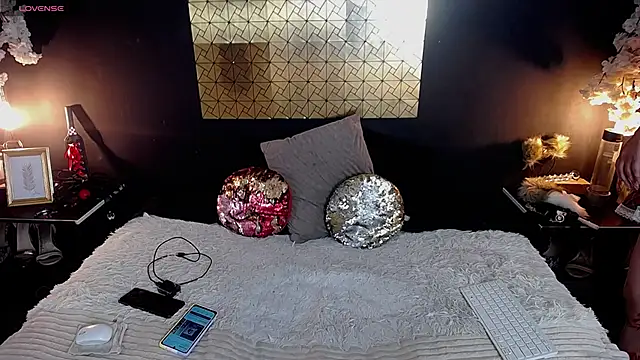 Snapshot of kinky_momm chatting on 01/07/26, 03:14 kinky momm online show from 01/07/26, 03:14