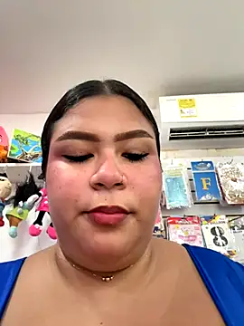 Julietafosters online show from 09/18/25, 08:11