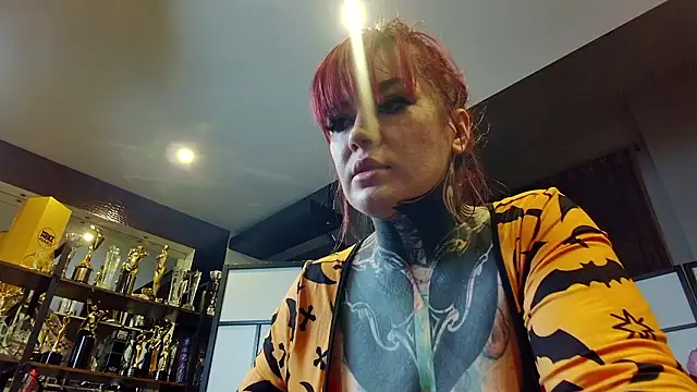 Sabien DeMonia online show from 02/20/26, 04:40