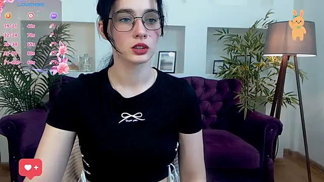 Charming Mysteriousss online show from 04/16/26, 01:34