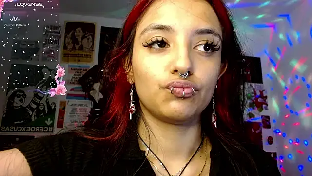 carolinerue online show from 04/14/26, 03:45