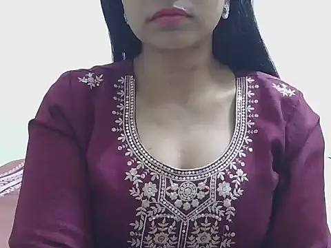 MISS SOMIYA online show from 02/15/26, 07:21