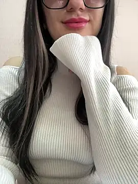 Molly-molly- online show from 04/24/26, 06:05