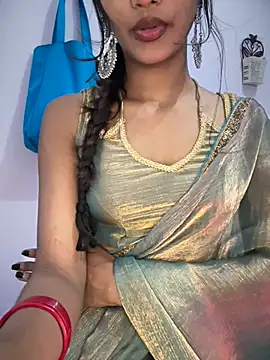 Drive girl online show from 01/11/26, 05:40