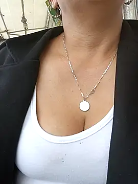 Misshot 01 online show from 09/16/25, 08:54