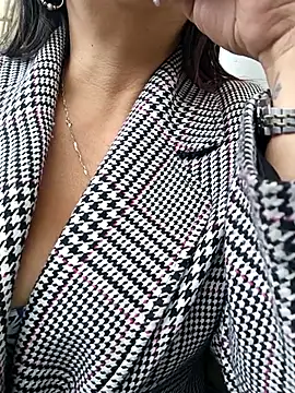 Misshot 01 online show from 09/30/25, 07:08