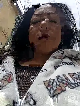 Misshot 01 online show from 10/17/25, 06:43