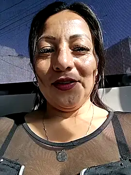 Misshot 01 online show from 10/30/25, 08:09