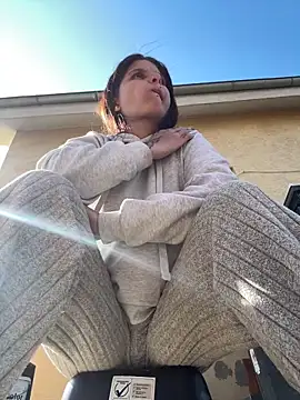 Brutecia2002 online show from 03/09/26, 12:09