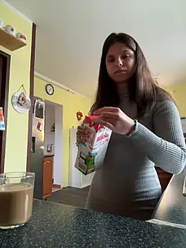 Brutecia2002 online show from 04/01/26, 05:08