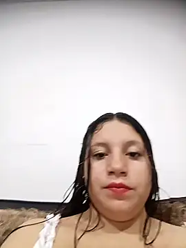 Snapshot of Shell_Latina chatting on 05/04/26, 04:19 Shell Latina online show from 05/04/26, 04:19