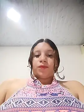 Snapshot of Shell_Latina chatting on 05/12/26, 03:36 Shell Latina online show from 05/12/26, 03:36