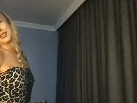 Pyrelissa online show from 12/02/25, 04:57