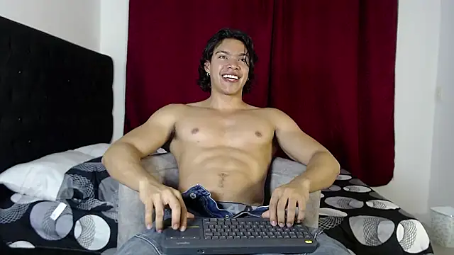 adriel escalante online show from 01/10/26, 04:14