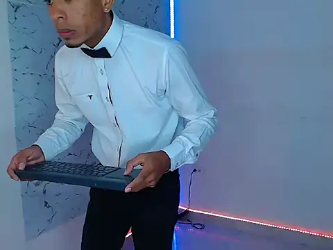 lorian vikel online show from 09/09/25, 11:48