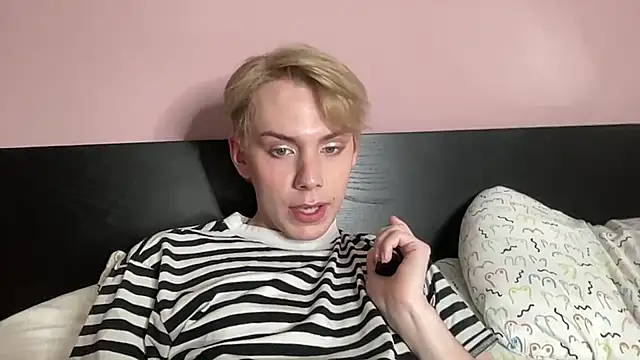 scottishtwink01 online show from 09/29/25, 08:02