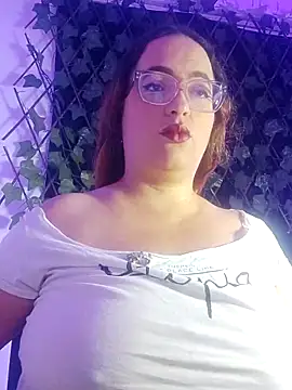 SussanMillerr  online show from 09/18/25, 09:22