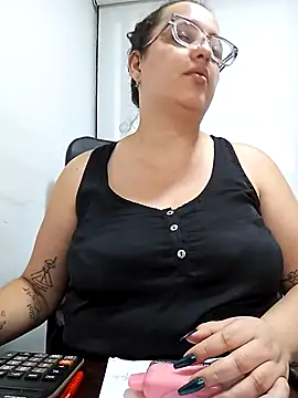 SussanMillerr  online show from 09/26/25, 10:58