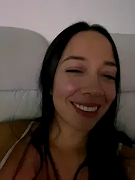 gaby wild fire online show from 10/06/25, 02:42