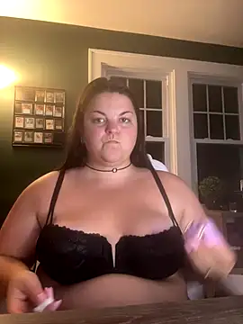 PlayWithBrittany online show from 09/26/25, 02:04