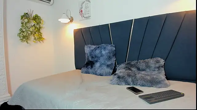 Snapshot of ryan_cum23 chatting on 09/30/25, 12:15 ryan cum23 online show from 09/30/25, 12:15