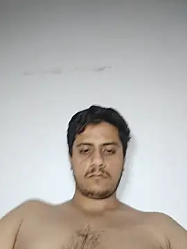 Snapshot of eyepach96 chatting on 11/02/25, 12:57 eyepach96 online show from 11/02/25, 12:57