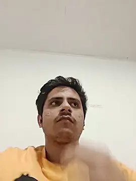 Snapshot of eyepach96 chatting on 11/10/25, 12:53 eyepach96 online show from 11/10/25, 12:53