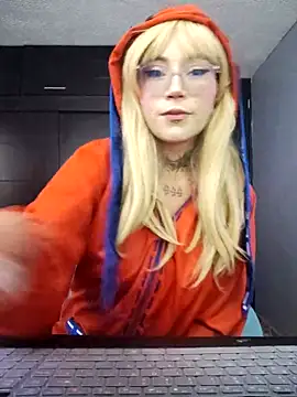 iriss cardenas online show from 09/09/25, 12:05