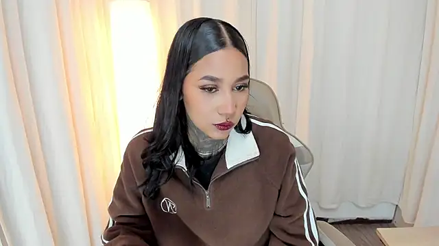 Anaya olyx online show from 10/09/25, 05:05