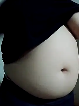 luzmelzinha online show from 10/07/25, 01:14