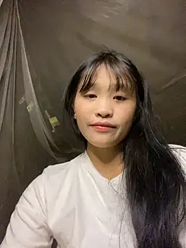 mika-bae online show from 09/28/25, 03:01