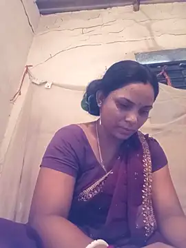 Snapshot of Notyriya7 chatting on 05/11/26, 10:32 Notyriya7 online show from 05/11/26, 10:32