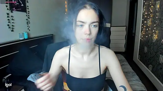 bonnybimi online show from 11/24/25, 10:48