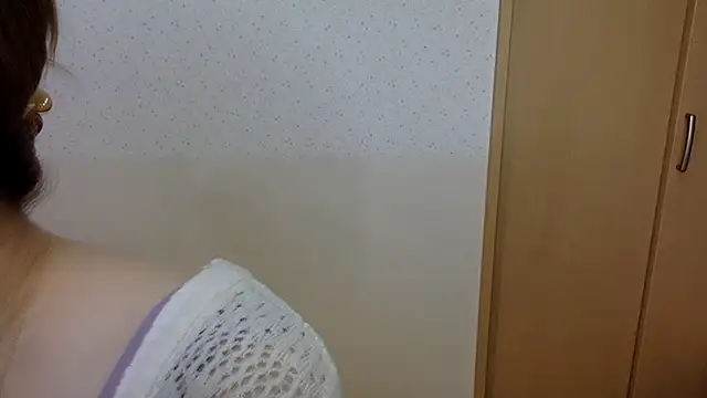 kitty kyoto online show from 10/07/25, 02:58