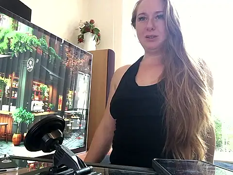 MazySunny online show from 10/09/25, 07:06