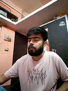 soniriyaa010101 online show from 03/11/26, 08:31