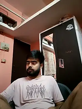 soniriyaa010101 online show from 03/25/26, 09:04