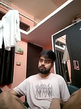 soniriyaa010101 online show from 04/11/26, 08:18