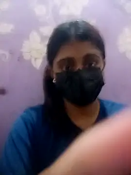 Snapshot of riya_sexy_123 chatting on 10/02/25, 08:43 riya sexy 123 online show from 10/02/25, 08:43