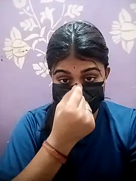 Snapshot of riya_sexy_123 chatting on 10/06/25, 08:34 riya sexy 123 online show from 10/06/25, 08:34