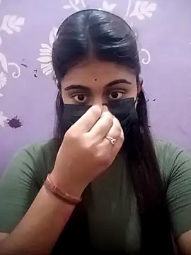 Snapshot of riya_sexy_123 chatting on 10/12/25, 07:18 riya sexy 123 online show from 10/12/25, 07:18