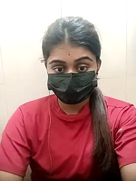 Snapshot of riya_sexy_123 chatting on 10/12/25, 07:24 riya sexy 123 online show from 10/12/25, 07:24