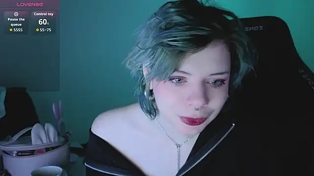 Alice Zev online show from 09/24/25, 08:45