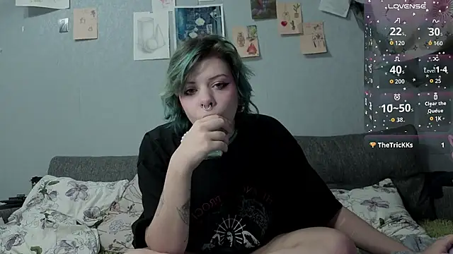 Alice Zev online show from 10/12/25, 05:12