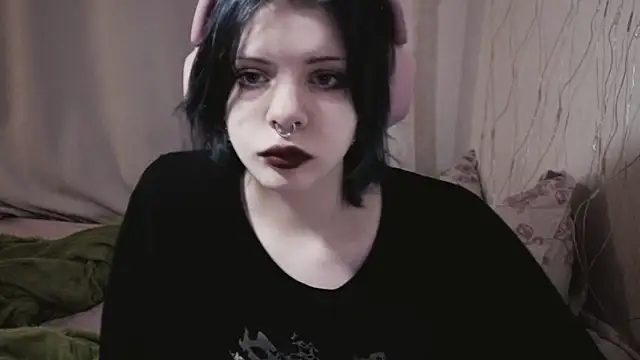 Snapshot of Alice_Zev chatting on 05/03/26, 12:27 Alice Zev online show from 05/03/26, 12:27